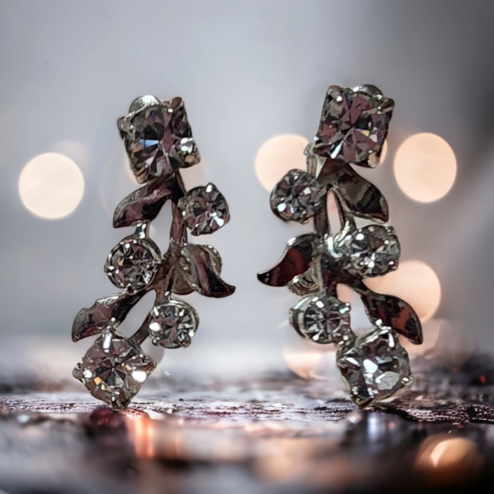 Unique Vintage Clip on Earrings
